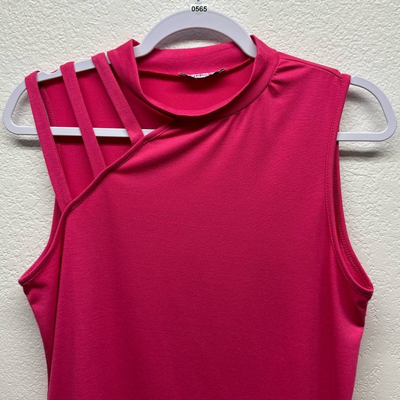 EUC! Elings Women’s Sz M Pink Pullover Tank Top With Cold Shoulder Straps, V565 - Picture 3 of 10